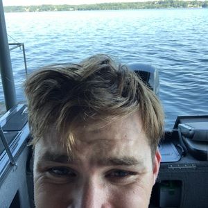 Meet your Posher, Eric